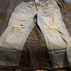 Universal Thread Blue Distressed Women's Straight Leg Jeans